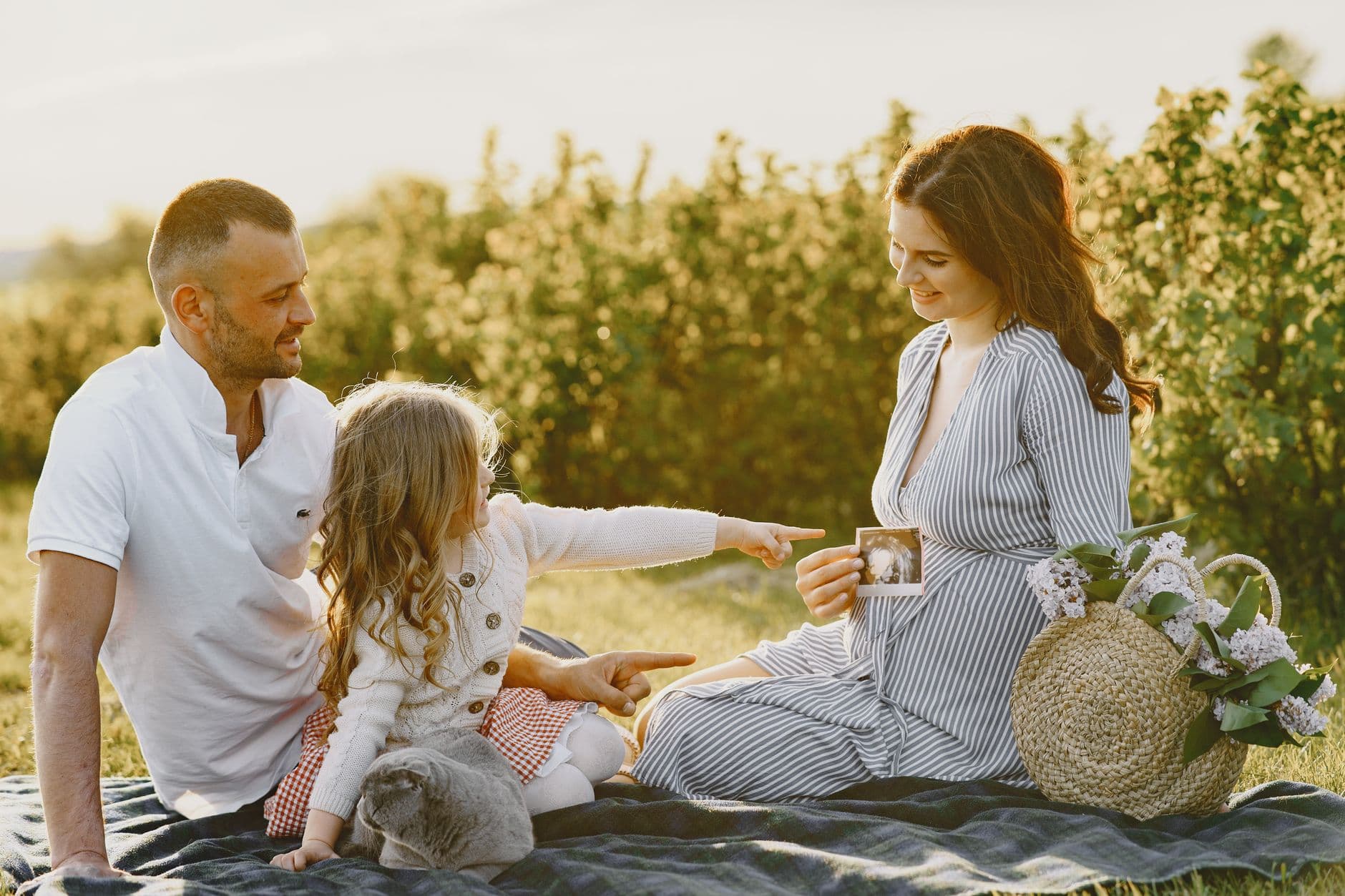 Family in Illinois reviewing private PPO health plan options